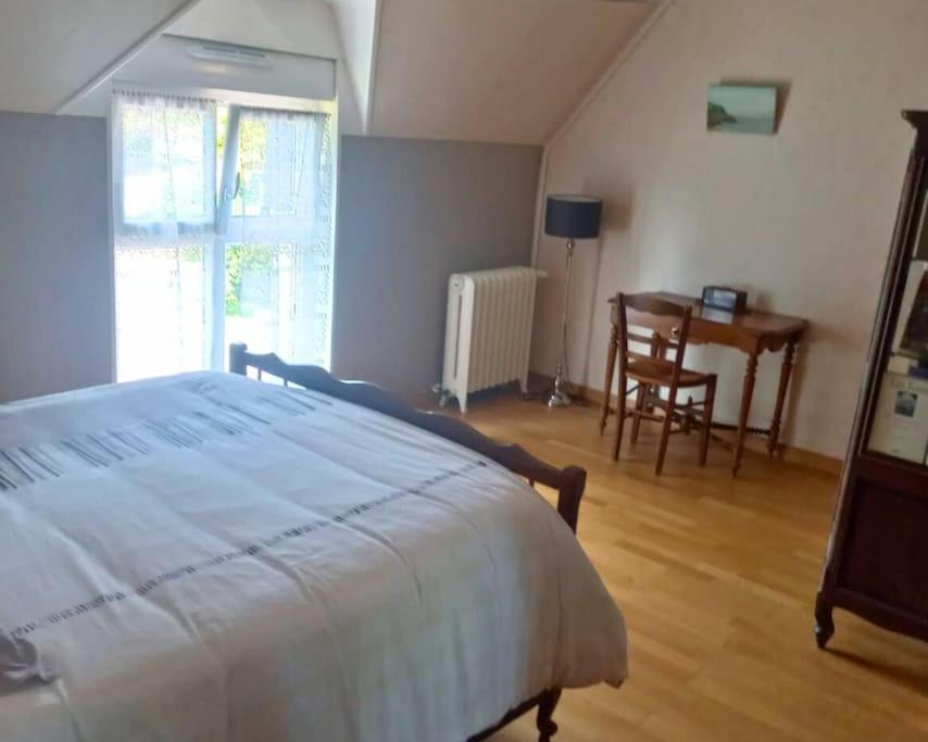 Maison En Pierre Au Milieu Du Bocage Coulouvray-Boisbenatre Bagian luar foto